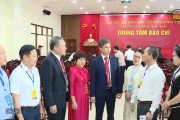 Động viên phóng viên tác nghiệp tại Đại hội