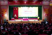 Đồng chí Bí thư Tỉnh ủy đối thoại với nhân dân