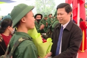 Phó bí thư Thường trực Tỉnh ủy Hưng Yên Trần Quốc Toản dự Lễ giao nhận quân tại huyện Kim Động