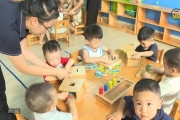 Chăm sóc trẻ mầm non trong tiết nắng nóng