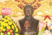 Dâng hương tưởng niệm Tổng Bí thư Nguyễn Văn Linh