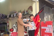 Người dân treo cờ rủ tưởng niệm Tổng Bí thư Nguyễn Phú Trọng