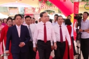 Chủ tịch Quốc hội dự lễ khai giảng năm học mới tại Trường THPT Lê Quý Đôn