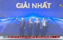 Trao giải cuộc thi ảnh nghệ thuật “Tổ quốc bên bờ sóng”