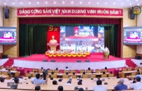 C&aacute;c đại biểu Quốc hội tiếp x&uacute;c cử tri 