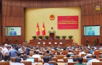  Bộ Ch&iacute;nh trị sơ kết 1 năm thực hiện m&ocirc; h&igrave;nh ch&iacute;nh quyền 3 cấp