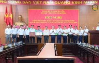 C&ocirc;ng nhận v&agrave; trao bằng vinh danh người hoạt động c&aacute;ch mạng trước ng&agrave;y 1/1/1945 