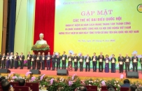Tổng Bí thư Tô Lâm gặp mặt các thế hệ đại biểu Quốc hội