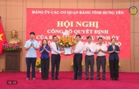 C&ocirc;ng bố quyết định về c&ocirc;ng t&aacute;c c&aacute;n bộ 