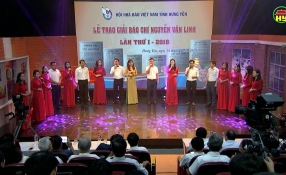Khắp nơi ca hát: Lễ trao giải báo chí Nguyễn Văn Linh lần thứ nhất năm 2019