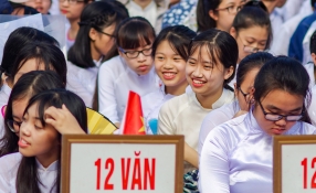 Hình ảnh rạng rỡ năm học mới ở Hưng Yên