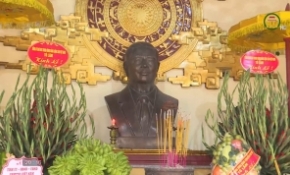 Nguyễn Văn Linh - Tình sâu Xứ Nhãn