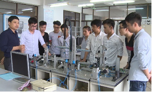 Đại học Sư phạm Kỹ thuật Hưng Yên - Điểm sáng phong trào sáng tạo khoa học kĩ thuật