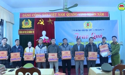 Công an tỉnh Hưng Yên ủng hộ đồng bào miền Trung