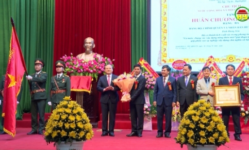  Huyện Khoái Châu đón nhận danh hiệu huyện đạt chuẩn nông thôn mới năm 2019