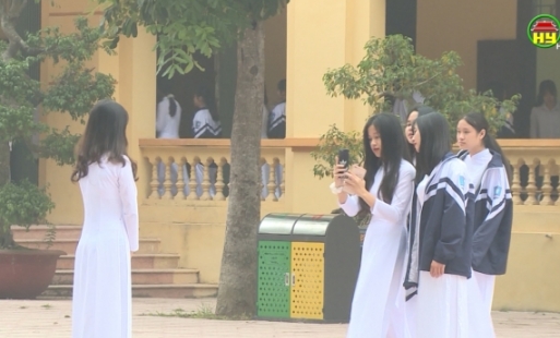 Lúng túng trong quản lý học sinh sử dụng điện thoại di động
