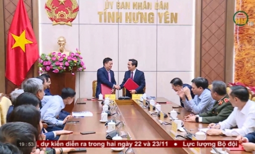 Bàn giao công tác của Chủ tịch UBND tỉnh