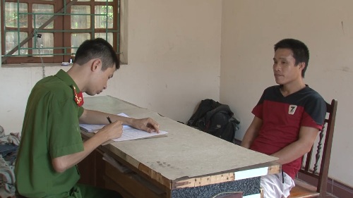 Đối tượng nghiện bị bắt khi  vào nhà dân trộm xe đạp