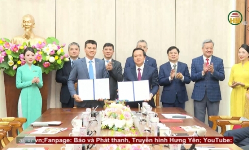 Hưng Yên ký kết hợp tác với Tổng công ty Hàng không Việt Nam
