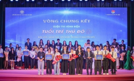 Nhóm sinh viên Phenikaa xuất sắc giành giải Cuộc thi Hùng biện Tuổi trẻ Thủ đô năm 2025