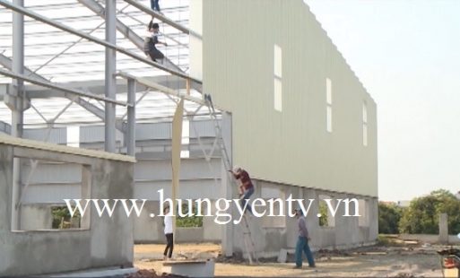 Giải tỏa công trình vi phạm xây dựng trên đất nông nghiệp ở xã Thọ Vinh 