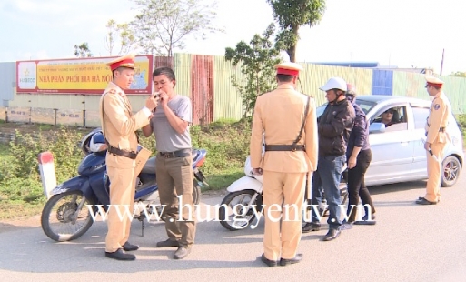Hưng Yên xử phạt 1 lái xe ô tô vi phạm nồng độ cồn với số tiền 22 triệu đồng
