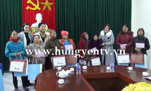 Hưng Yên tặng quà Tết cho các đối tượng chính sách, công nhân, người lao động