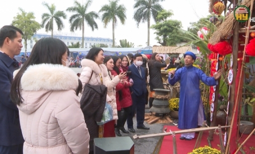 Hưng Yên tổ chức Chương trình “Tết sum vầy - Xuân chia sẻ” và “Chợ Tết công đoàn” năm 2024