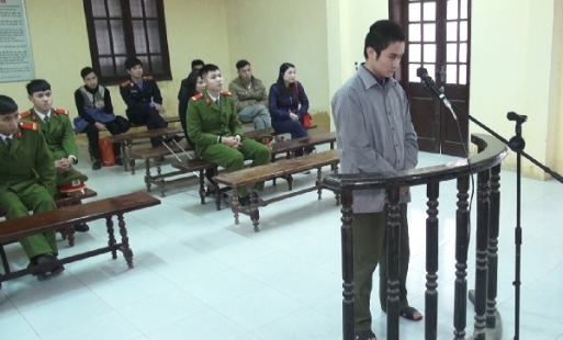 Xét xử lưu động vụ án tàng trữ trái phép chất ma túy