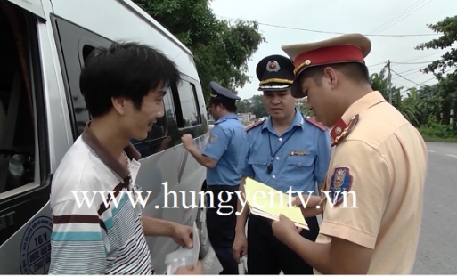 Hưng Yên: Thu hồi trên 1.000 phù hiệu vận tải không phù hợp