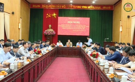 Đánh giá kết quả thực hiện chủ trương Bí thư Đảng uỷ, Chủ tịch UBND xã, phường, thị trấn không phải người địa phương