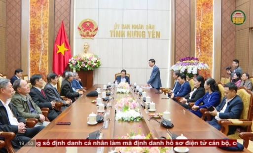 Gặp mặt nguyên lãnh đạo UBND tỉnh, Văn phòng UBND tỉnh