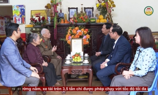 Thăm, chúc thọ đảng viên cao tuổi Đảng