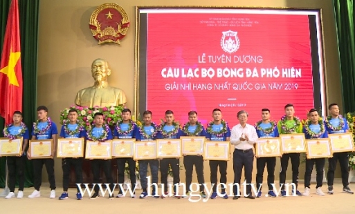 Tỉnh Hưng Yên tổ chức lễ tuyên dương CLB Phố Hiến