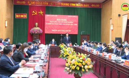 Ban Thường vụ Tỉnh ủy Hưng Yên làm việc với Ban Thường vụ Tỉnh ủy Sơn La