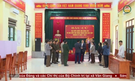 Kiểm tra công tác chuẩn bị bầu cử