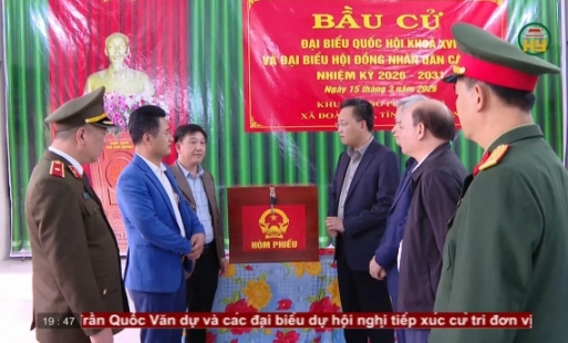 Kiểm tra công tác chuẩn bị bầu cử