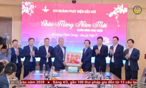 Thăm, động viên doanh nghiệp đầu năm mới