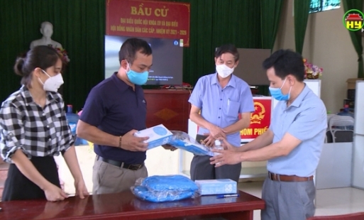 Thị xã Mỹ Hào tăng cường các biện pháp phòng dịch trong ngày bầu cử.