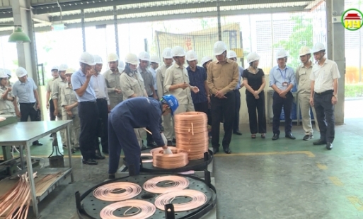 Bí thư Tỉnh ủy thăm một số doanh nghiệp