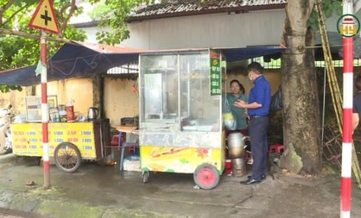 Tăng cường phòng chống ngộ độc thực phẩm từ thức ăn đường phố