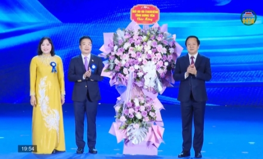 Tổng Công ty May Hưng Yên kỷ niệm 60 năm thành lập