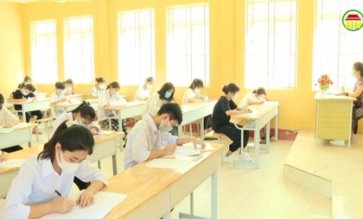 Ngày thi tuyển sinh lớp 10 THPT đầu tiên diễn ra an toàn