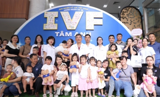 Cuộc hội ngộ của những em bé sinh ra từ thụ tinh trong ống nghiệm