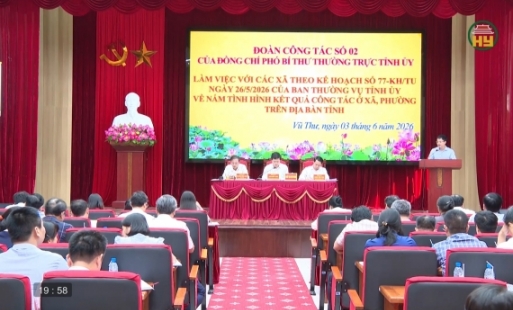 Đoàn công tác của Ban Thường vụ Tỉnh ủy làm việc với các xã