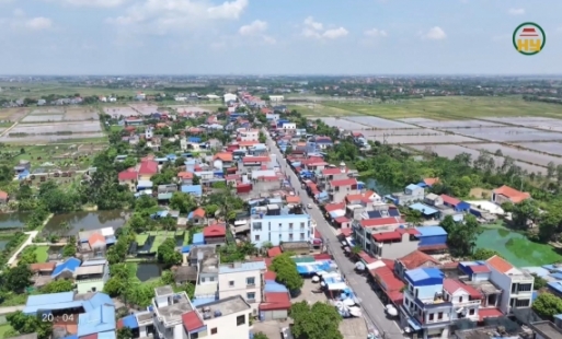 Giảm trên 65% số thôn sau sắp xếp