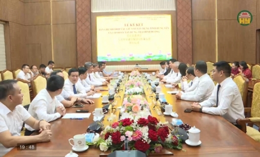 Ký kết hợp tác phát triển hạ tầng chiến lược
