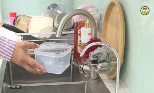 Người dân tổ dân phố Vạn Tường bức xúc vì thiếu nước sinh hoạt