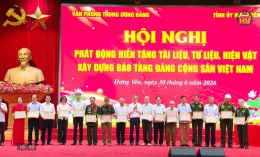Phát động hiến tặng hiện vật xây dựng Bảo tàng Đảng Cộng sản Việt Nam 