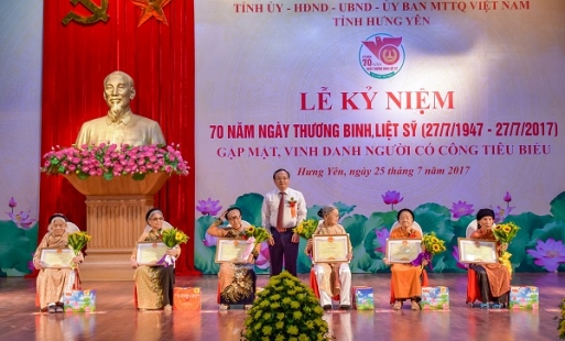 Hưng Yên, nhiều tập thể, cá nhân tiêu biểu được tuyên dương trong phong trào đền ơn đáp nghĩa
